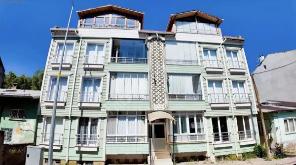 EMLAX'TAN MEVLANA MAHALLESİ'NDE SATILIK 2+1 DAİRE