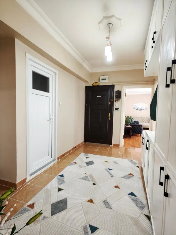 EMLAX'TAN ŞEHİR MERKEZİNDE SATILIK 3+1 ARA KAT DAİRE fotoğraf 22