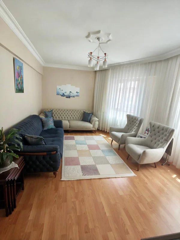 EMLAX'TAN ŞEHİR MERKEZİNDE SATILIK 3+1 ARA KAT DAİRE fotoğraf 5