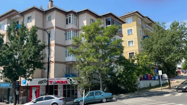 EMLAX’TAN KÜMBET TE FIRSAT DAİRE